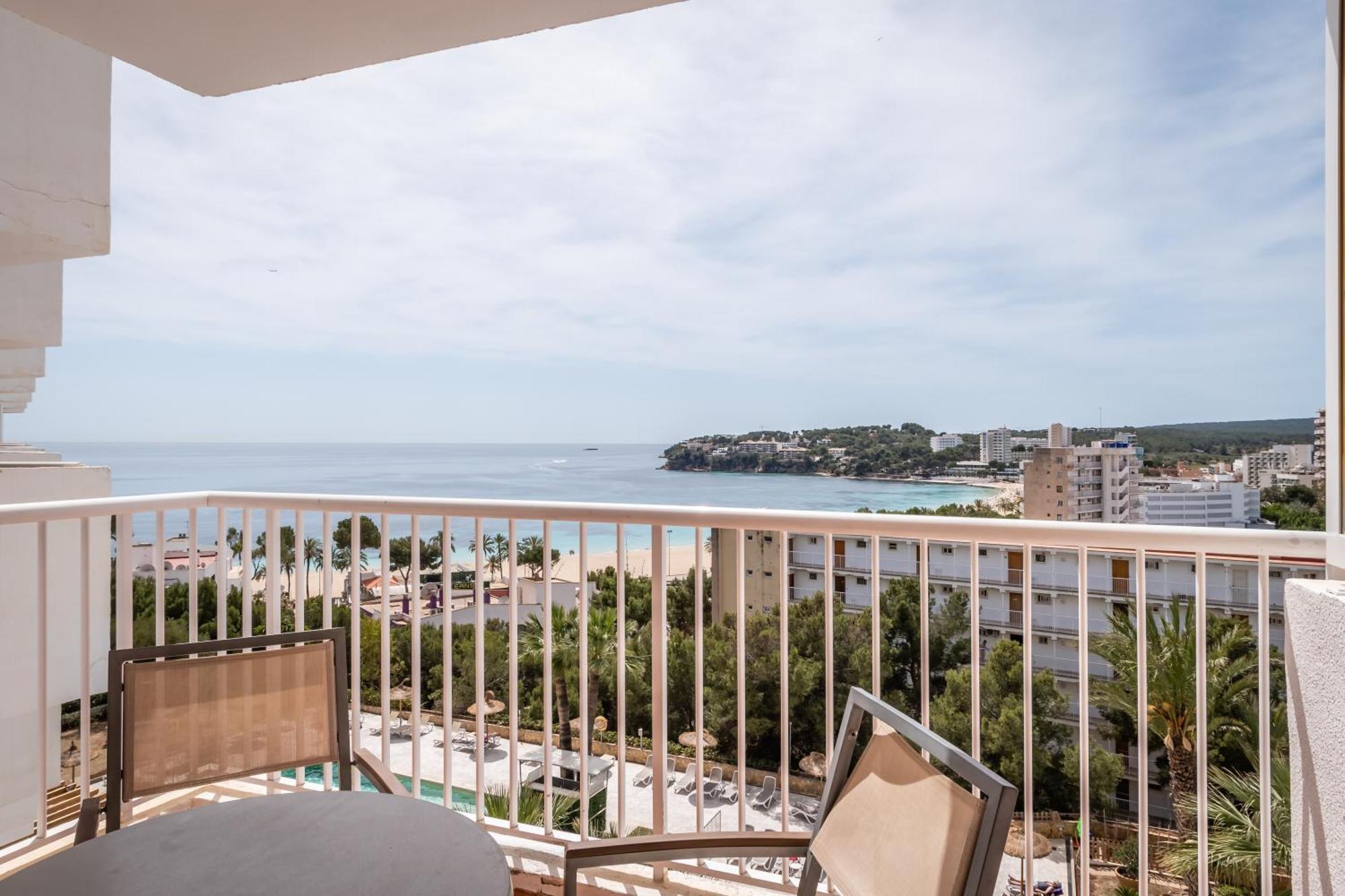 Vistasol Aparthotel 3*