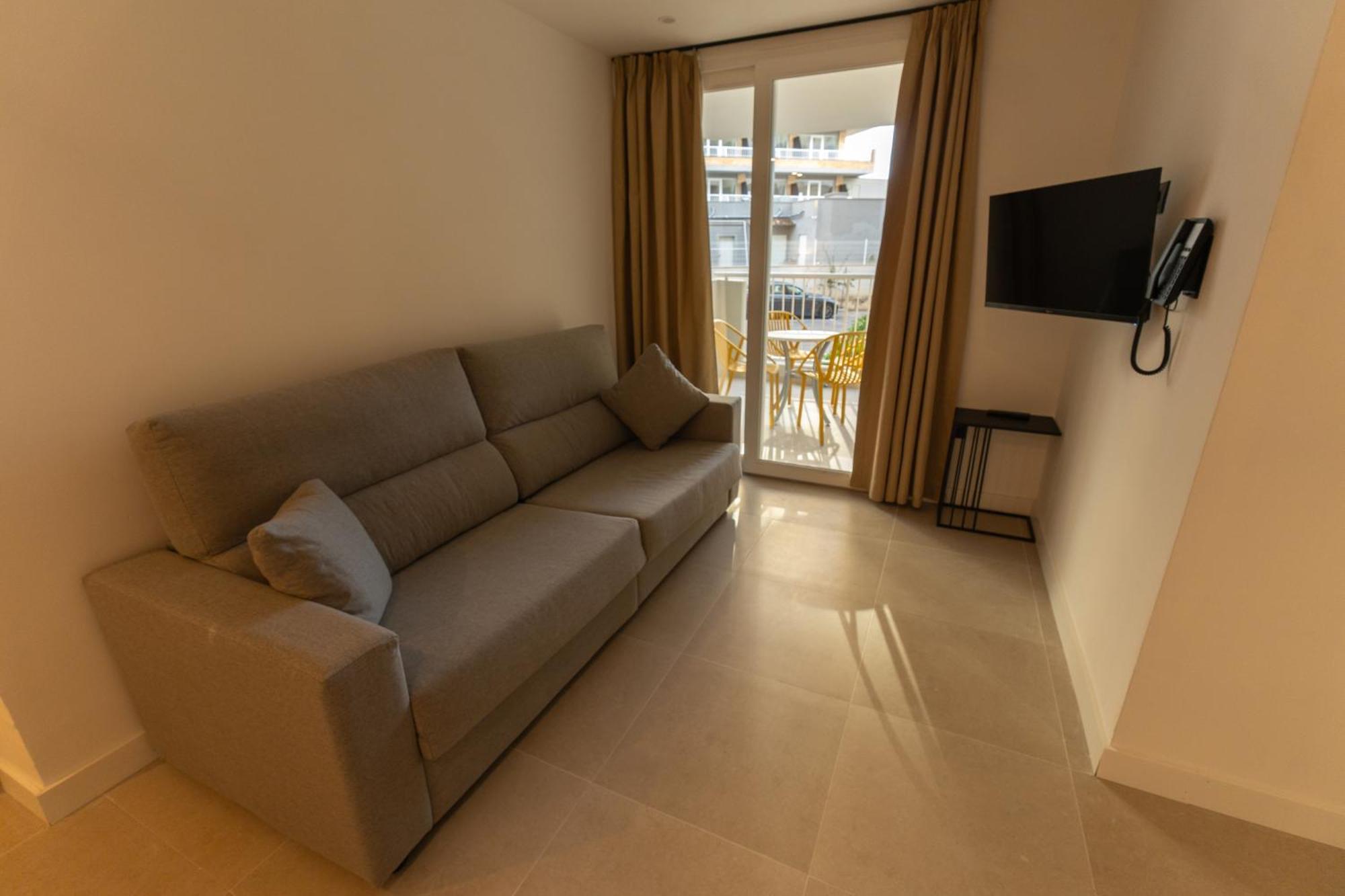 Vistasol Aparthotel 3*