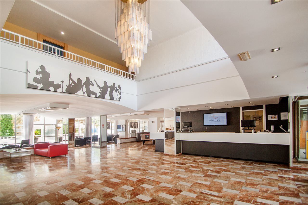 Aparthotel Vistasol 3*